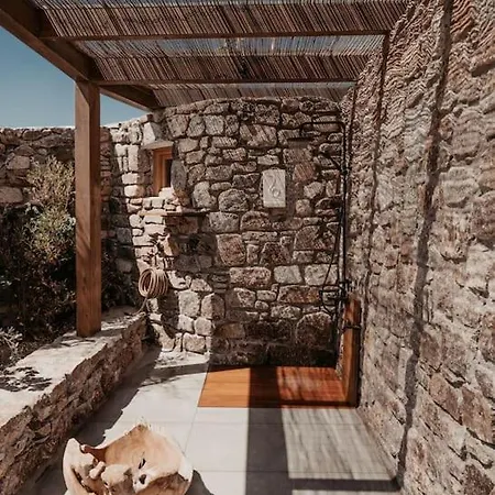 Sengi Mykonos Kalafatis * Mykonos Town